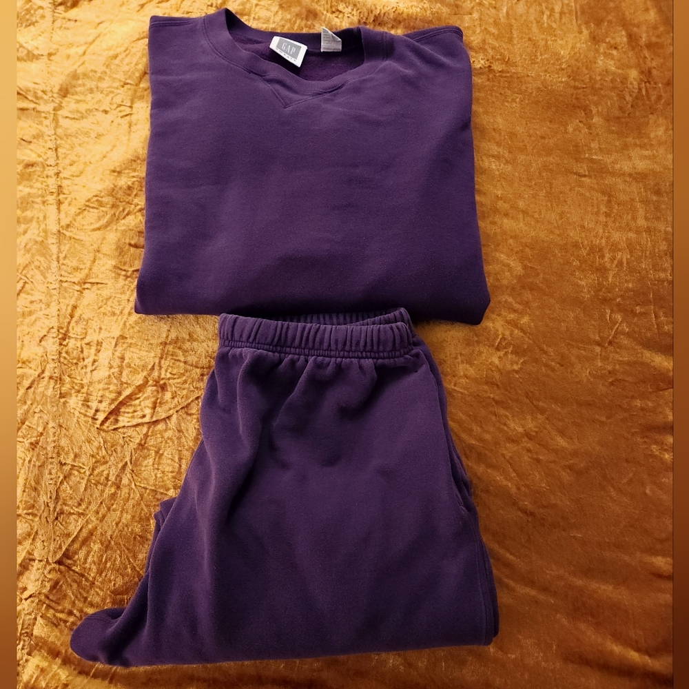 GAP Vintage 1990s Dark Purple Sweatshirt & Jogger Sweatpant Set